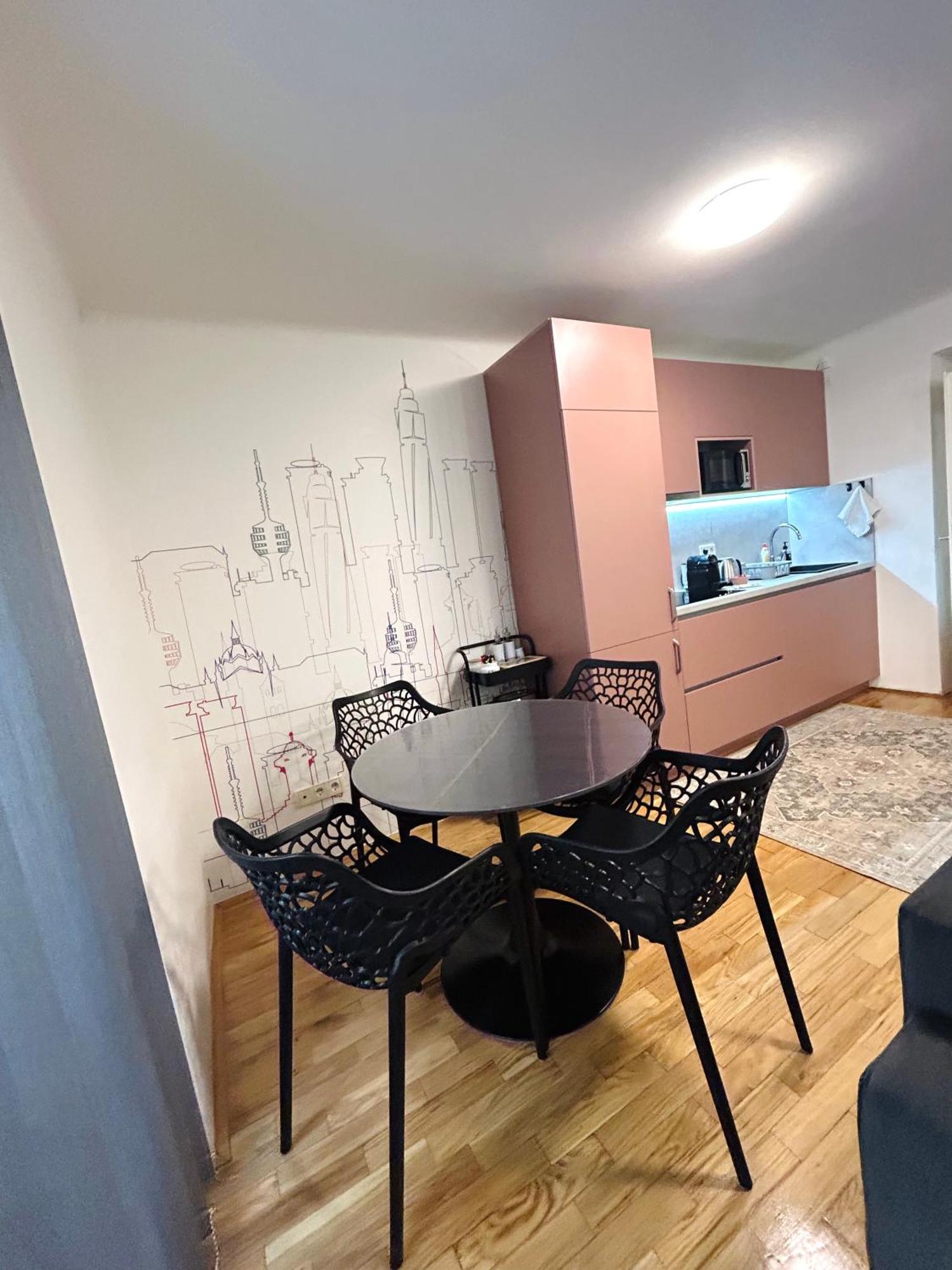 Citytales Apartment *